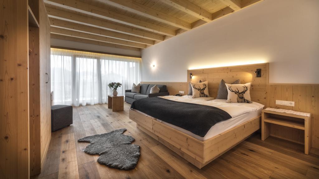 Hotel Moritz Доббиако Экстерьер фото