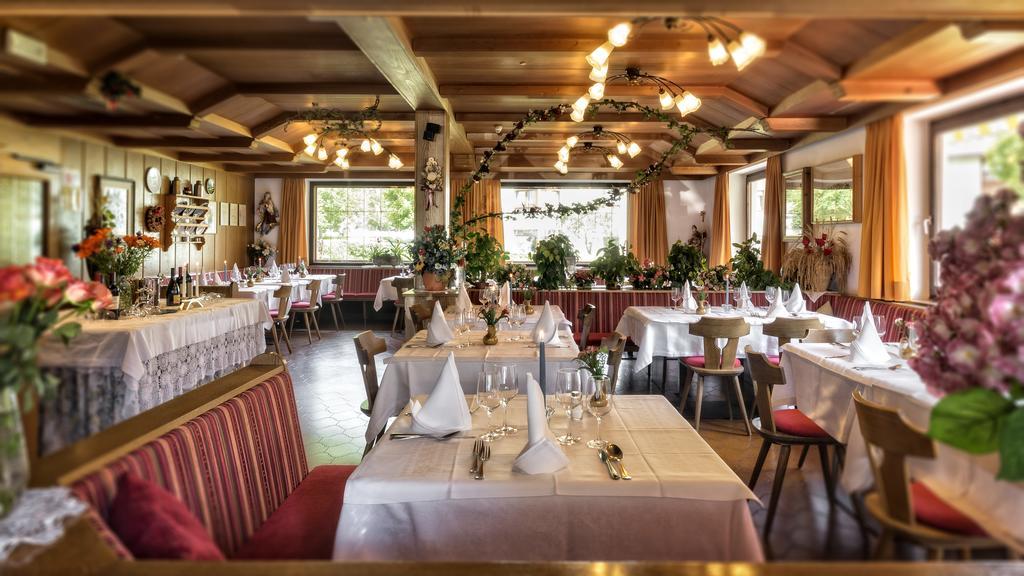 Hotel Moritz Доббиако Экстерьер фото