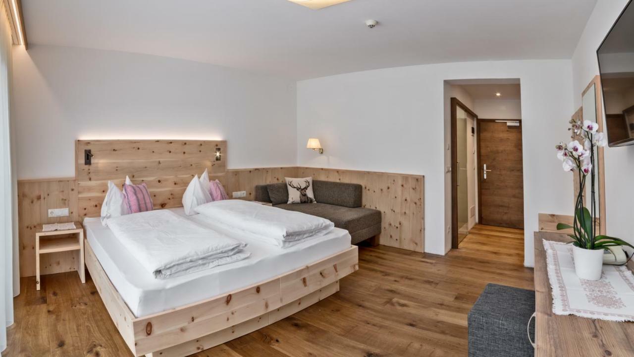 Hotel Moritz Доббиако Экстерьер фото